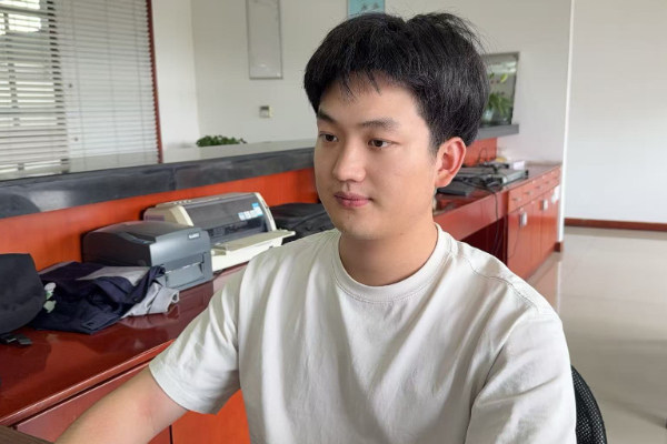 H-FANG榜样——李俊杰