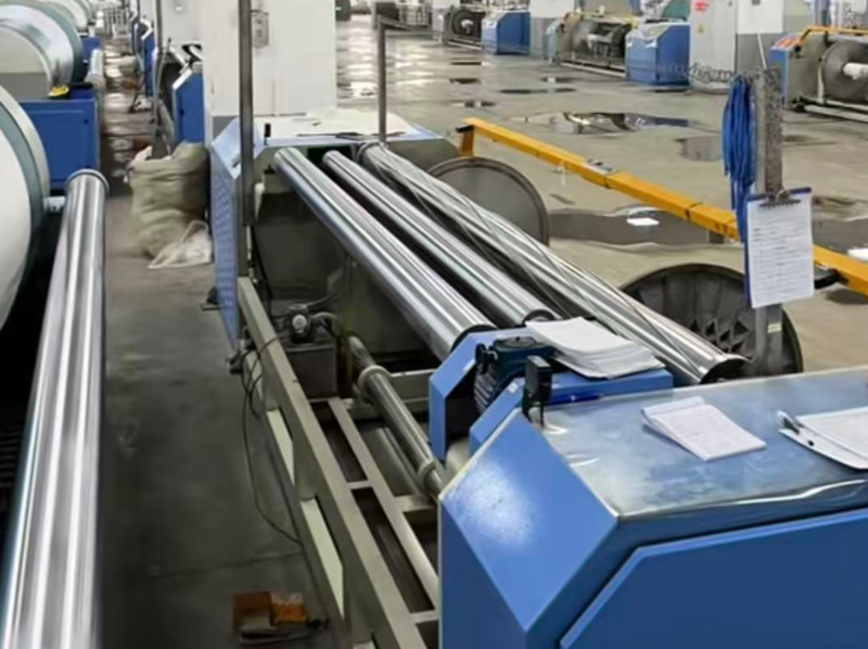 Great Women's Fabrics, Powered by Reliable Warping Machine